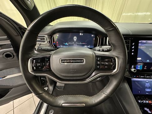Used 2024 Jeep Grand Wagoneer Series II Obsidian w/ Quick Order Packagew 28T AWD/4WD image 31