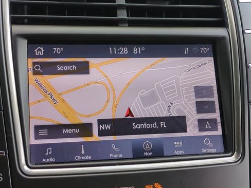 Used 2020 Lincoln Nautilus Reserve FWD image 30
