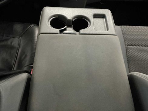 Used 2015 Ford F250 XLT w/ XLT Premium Package image 13