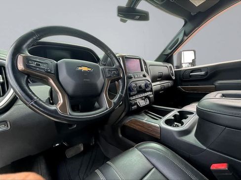Used 2022 Chevrolet Silverado 3500 High Country AWD/4WD image 8