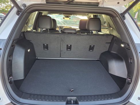 New 2026 Chevrolet Equinox ACTIV w/ Convenience Package III FWD image 20