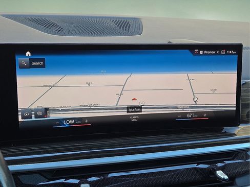 Used 2023 BMW X7 xDrive40i image 27