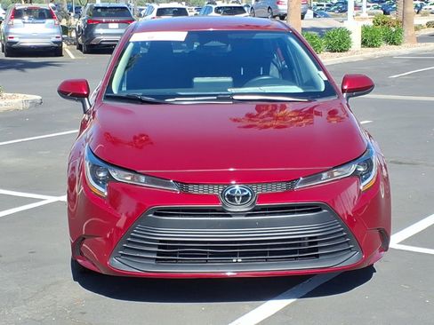 Certified 2024 Toyota Corolla LE image 2