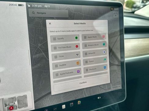 Used 2024 Tesla Model Y Long Range image 13