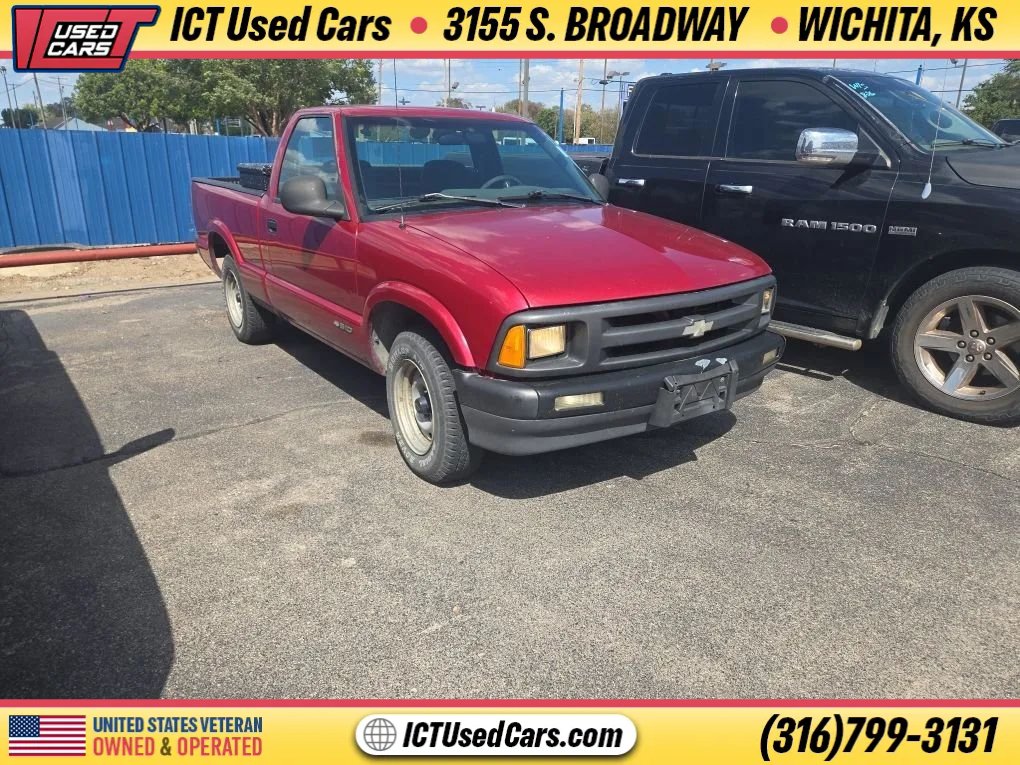 Used 1997 Chevrolet S10 Pickup 2WD Regular Cab image 4
