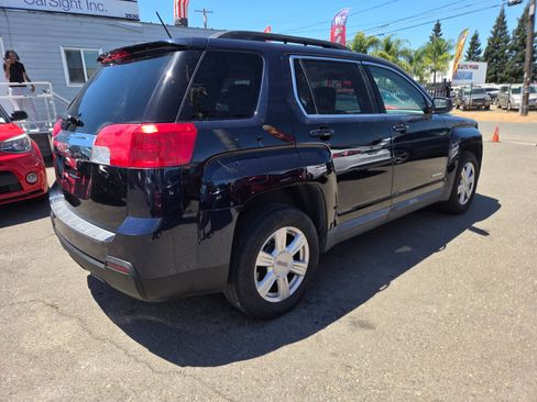 Used 2015 GMC Terrain SLT w/ Open Road Package FWD image 4