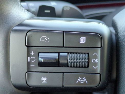 Used 2025 Hyundai Santa Fe Calligraphy image 27