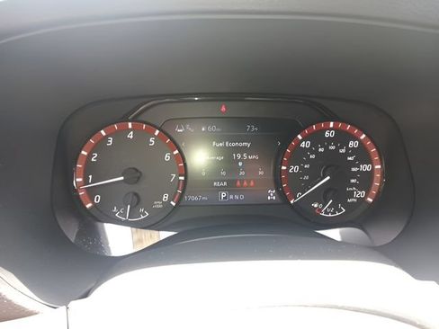 Used 2024 Nissan Frontier PRO-4X w/ Technology Package AWD/4WD image 14