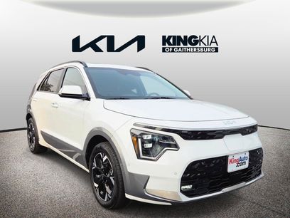 Certified 2024 Kia Niro Wave w/ Wave Preserve Package