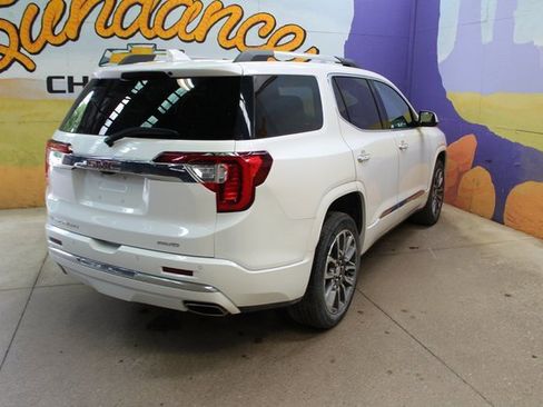 Used 2021 GMC Acadia Denali w/ GMC Pro Grade Package image 8