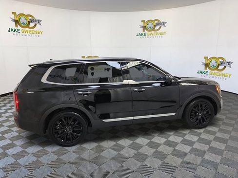 Certified 2022 Kia Telluride SX w/ SX Prestige Package image 6