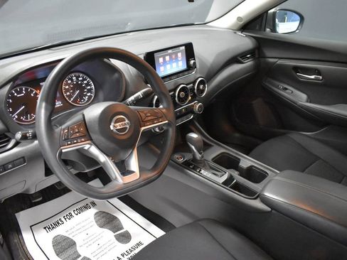 Certified 2023 Nissan Sentra S FWD image 4
