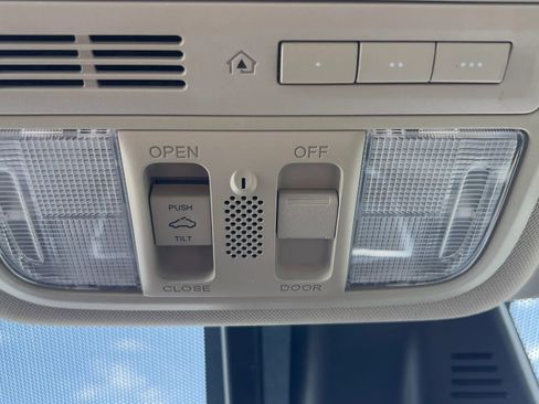 Used 2016 Honda Accord EX-L image 48