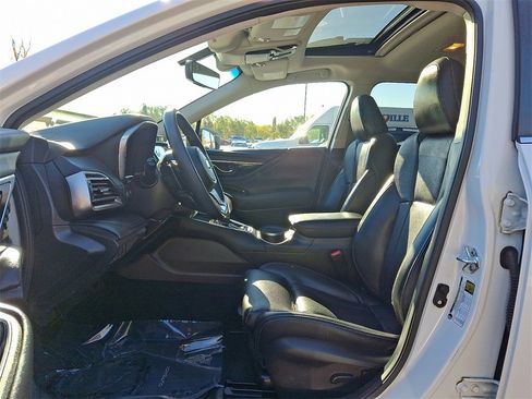 Certified 2022 Subaru Outback Limited XT image 14