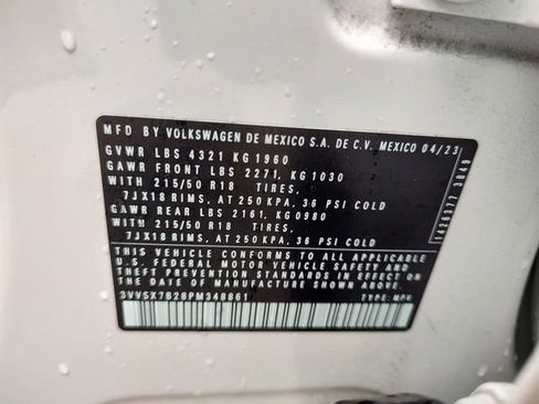 Used 2023 Volkswagen Taos SE FWD image 33