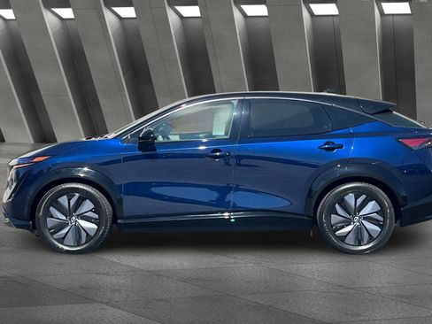 Used 2023 Nissan Ariya EVOLVE+ image 7