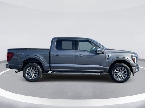 Used 2024 Ford F150 Lariat image 4