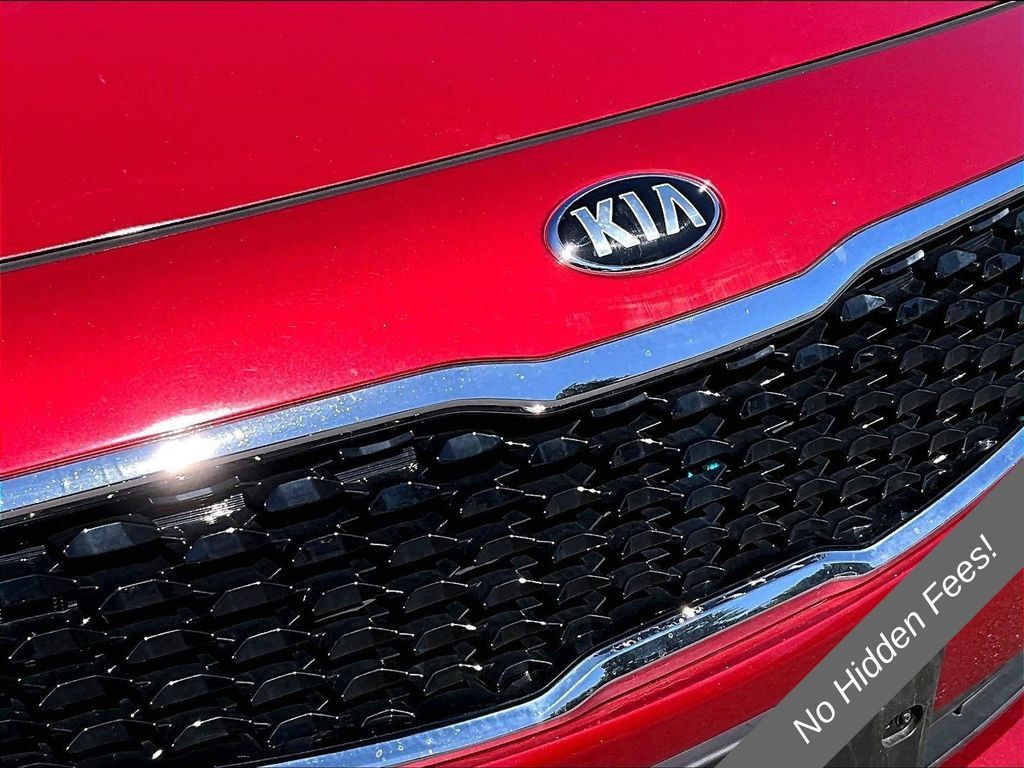 Used 2018 Kia Forte S FWD image 25