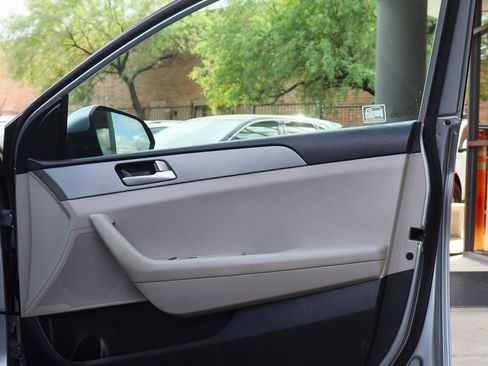 Used 2016 Hyundai Sonata SE image 33