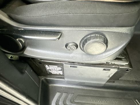 Used 2016 Mercedes-Benz Metris image 21