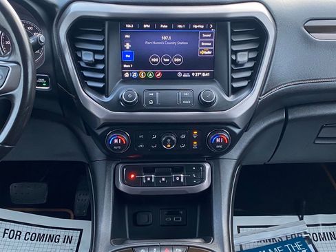 Used 2020 GMC Acadia AT4 image 23