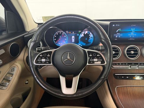 Used 2021 Mercedes-Benz GLC 300 4MATIC image 15