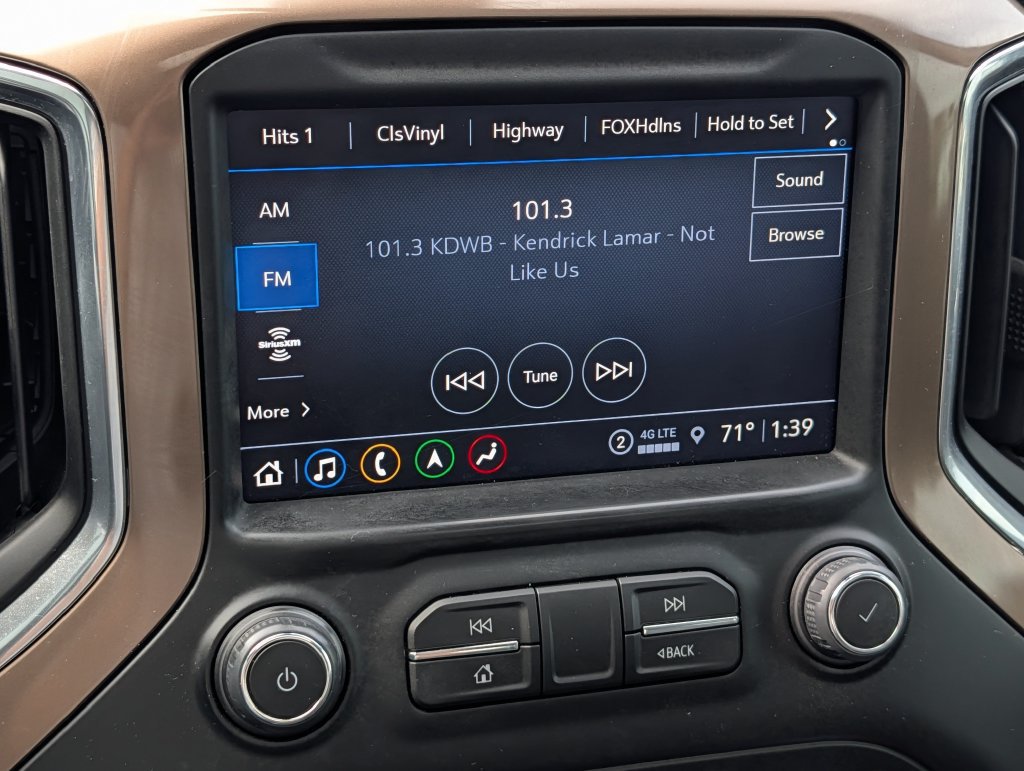 Used 2022 Chevrolet Silverado 3500 High Country w/ Safety Package II AWD/4WD image 24