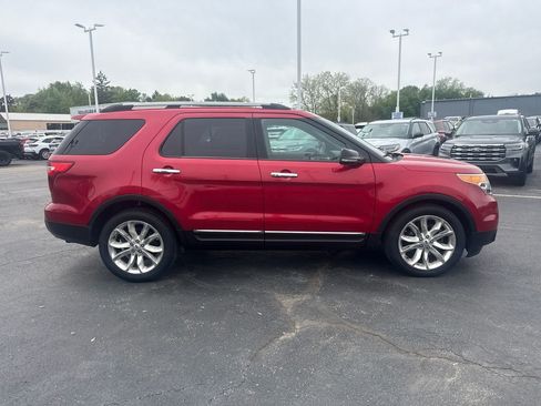 Used 2012 Ford Explorer XLT AWD/4WD image 6
