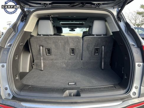 Used 2021 Buick Enclave Essence w/ Sound and Sites Package image 25