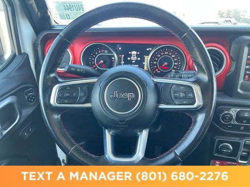 Used 2020 Jeep Wrangler Unlimited Rubicon w/ Dual Top Group AWD/4WD image 14