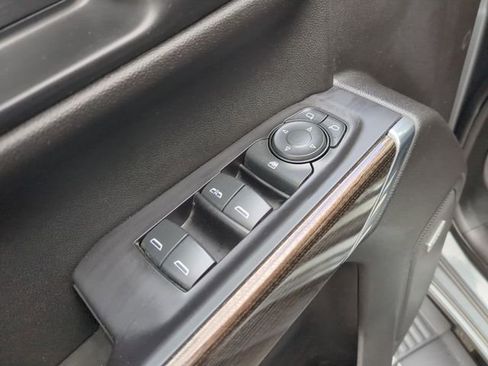 Used 2021 Chevrolet Silverado 1500 RST AWD/4WD image 14