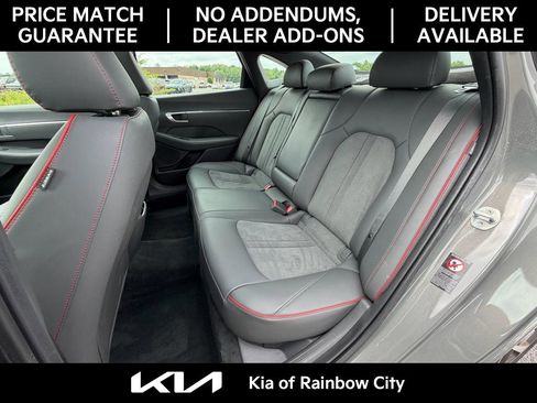 Used 2022 Hyundai Sonata SEL Plus w/ Preferred Accessory Package FWD image 17
