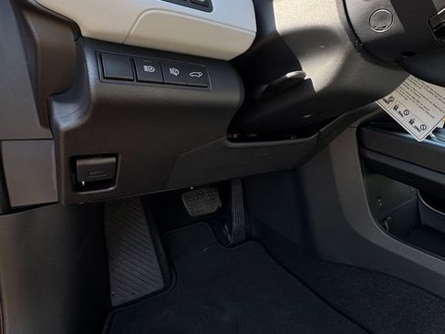 New 2026 Subaru Uncharted AWD image 20