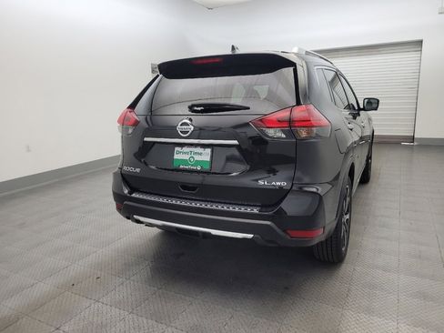 Used 2017 Nissan Rogue SL w/ SL Premium Package AWD/4WD image 7