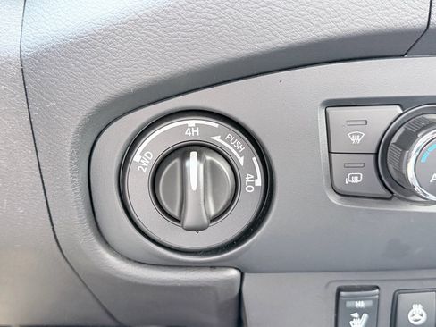 Used 2022 Nissan Frontier PRO-4X image 19