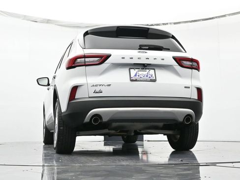 Used 2023 Ford Escape Active image 40