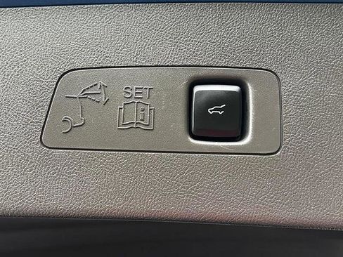 Used 2020 Lincoln Corsair FWD w/ Equipment Group 101A image 50