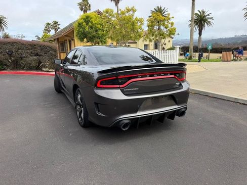 Used 2019 Dodge Charger R/T w/ Driver Confidence Group RWD image 5