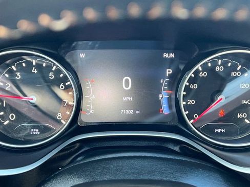 Used 2019 Jeep Compass Limited image 13