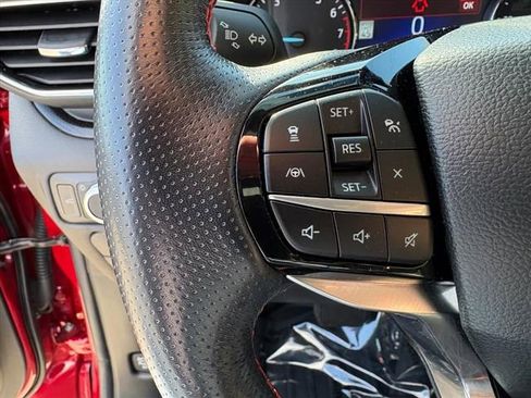 Used 2022 Ford Explorer ST-Line image 11