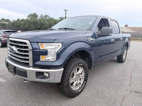 Used 2015 Ford F150 XLT w/ Equipment Group 302A Luxury AWD/4WD image 7