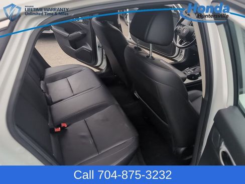 Used 2023 Honda Civic Touring image 15