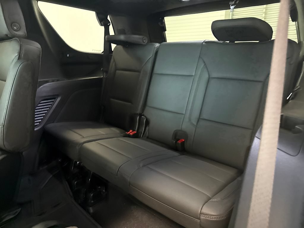 New 2026 Chevrolet Tahoe High Country AWD/4WD image 15