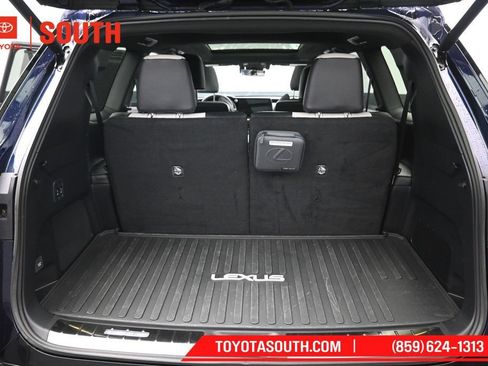 Used 2026 Lexus TX 500h AWD w/ Technology Package image 33