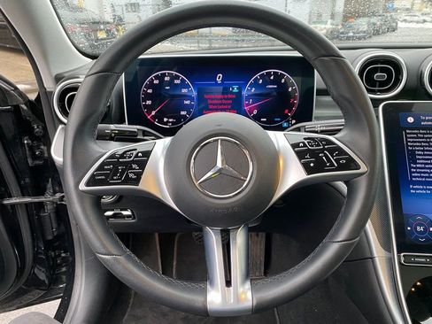 Used 2025 Mercedes-Benz C 300 4MATIC Sedan image 18