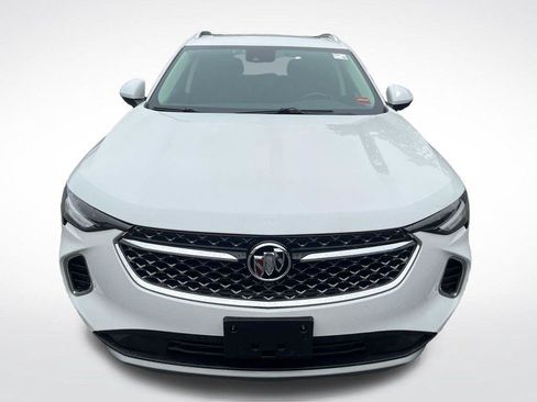 Certified 2022 Buick Envision Avenir w/ Technology Package II AWD/4WD image 9