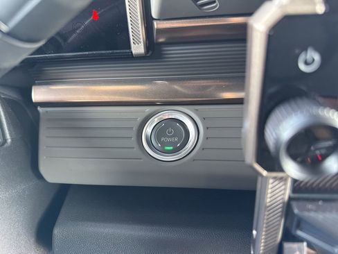 New 2025 GMC Hummer EV 2X image 46