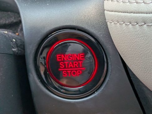 Used 2026 Honda HR-V LX image 26