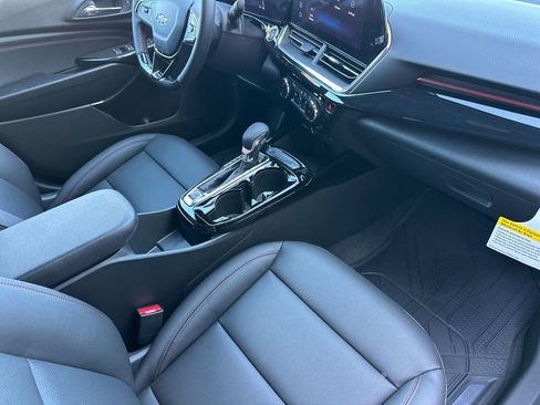 New 2026 Chevrolet Trax RS w/ Driver Confidence Package image 15