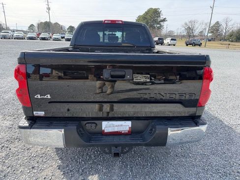 Used 2016 Toyota Tundra SR5 image 6